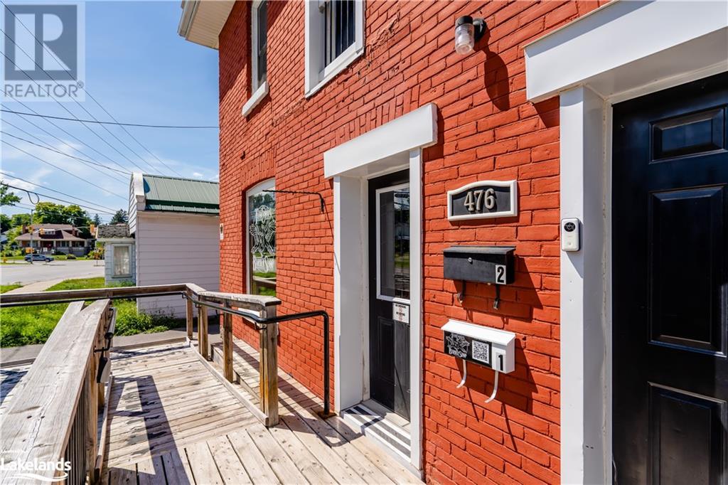 Real Estate -   476 YONGE Street, Midland, Ontario - 