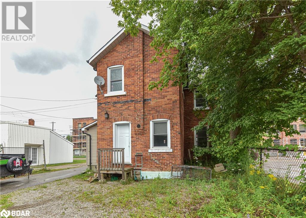 Real Estate -   53 ANDREW Street S, Orillia, Ontario - 