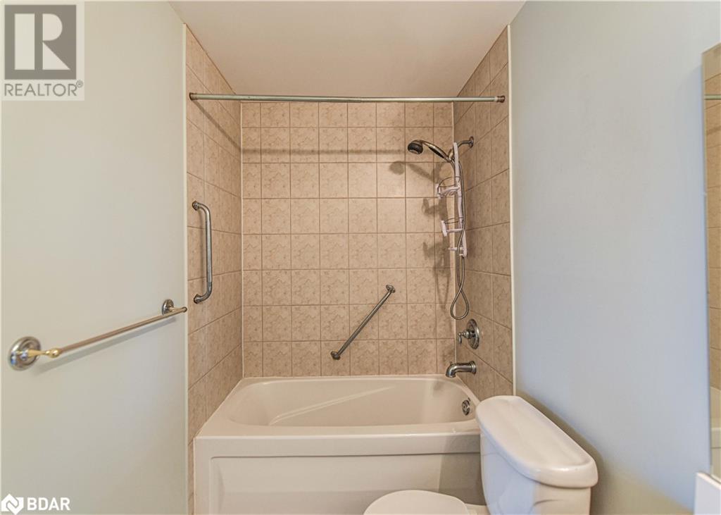 Real Estate -   140 CEDAR ISLAND Road Unit# 315, Orillia, Ontario - 