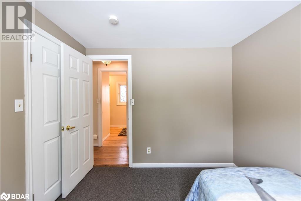 Real Estate -   7946 PARK LANE Crescent, Ramara, Ontario - 