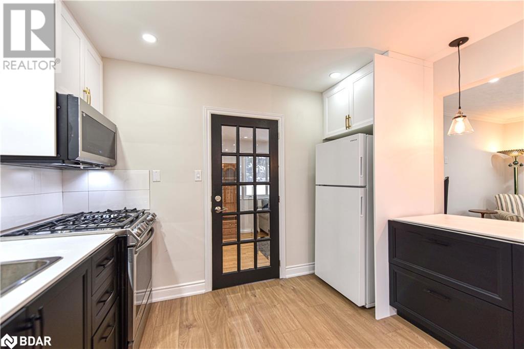 Real Estate -   179 WEST Street N, Orillia, Ontario - 